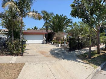 639 S Baker Street