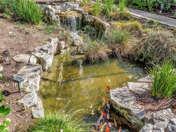 564 N Bellflower Boulevard 316, Long Beach CA 90814