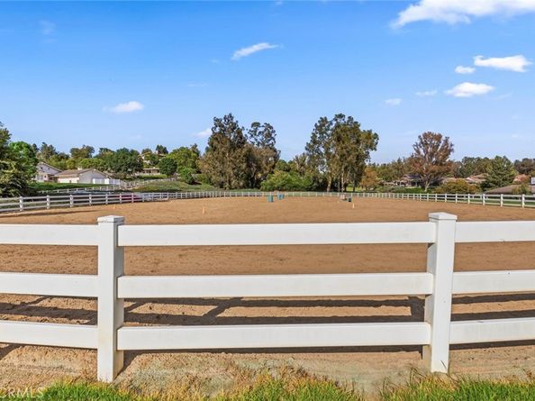 653 N Buttonbush Trail, Orange CA 92869