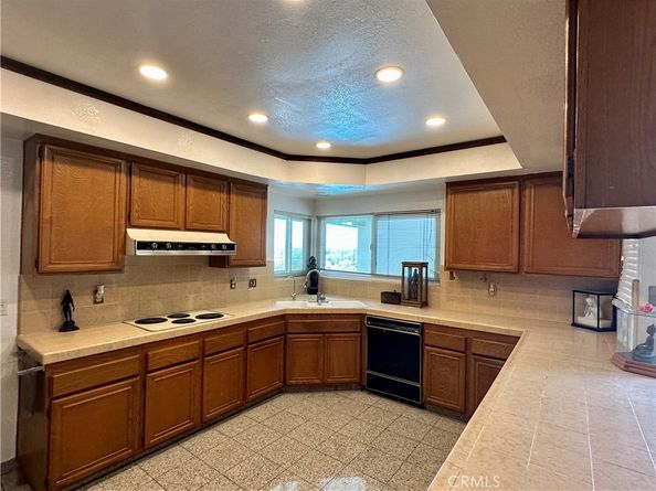 18831 Winnwood Lane, Santa Ana CA 92705