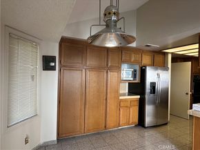 18831 Winnwood Lane, Santa Ana CA 92705