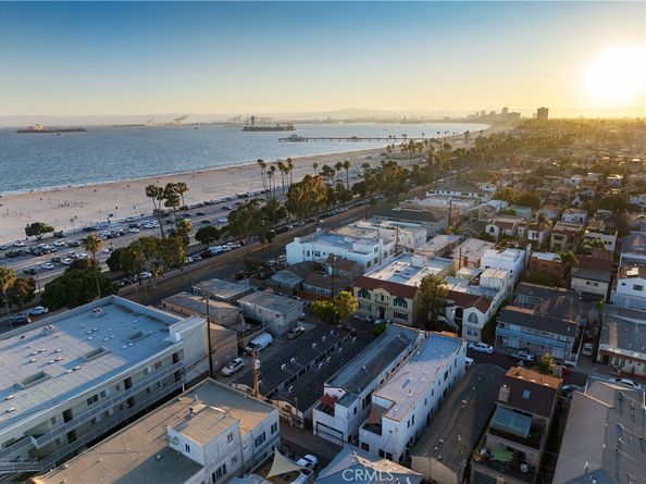 28 Argonne Avenue, Long Beach CA 90803