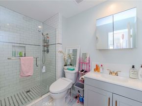 358 S Gramercy Place 201, Los Angeles CA 90020