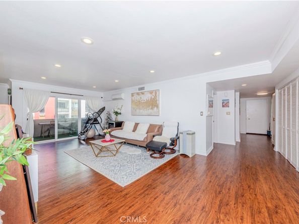 358 S Gramercy Place 201, Los Angeles CA 90020