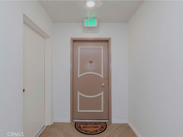 358 S Gramercy Place 201, Los Angeles CA 90020