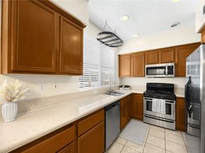 1565 Ledgestone Lane, Pomona CA 91767