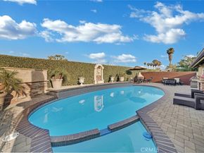 21382 Lemontree, Huntington Beach CA 92646
