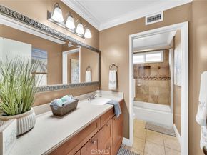 21382 Lemontree, Huntington Beach CA 92646