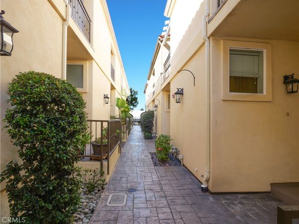 1323 Post Ave K, Torrance CA 90501