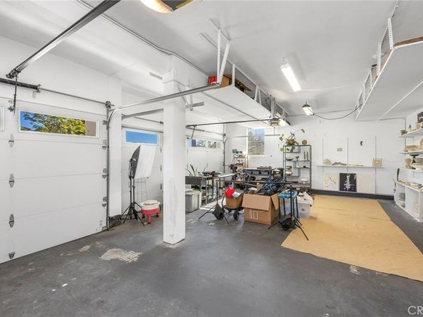 7211 Rockridge Ter, West Hills CA 91307