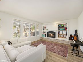 7211 Rockridge Ter, West Hills CA 91307