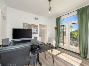 7211 Rockridge Ter, West Hills CA 91307