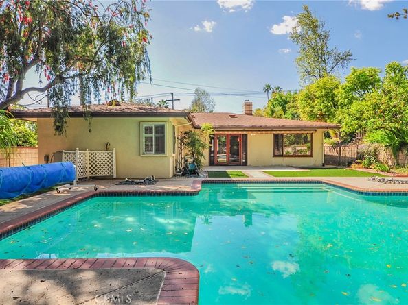 602 N Michillinda Avenue, Sierra Madre CA 91024