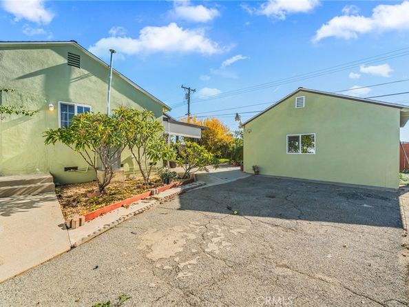 324 Albert, Pomona CA 91767