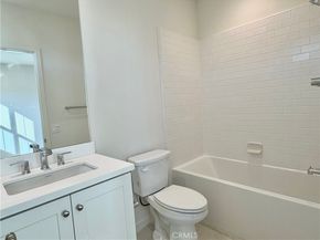 112 Newburry, Irvine CA 92618