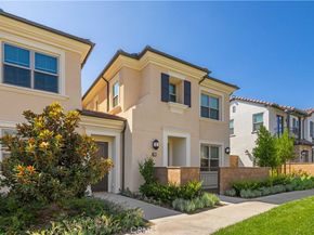 112 Newburry, Irvine CA 92618