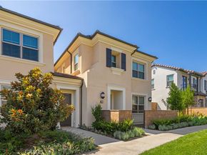 112 Newburry, Irvine CA 92618