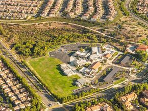 34 Upperbend, Irvine CA 92618