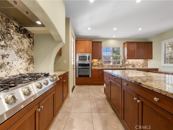 34 Upperbend, Irvine CA 92618