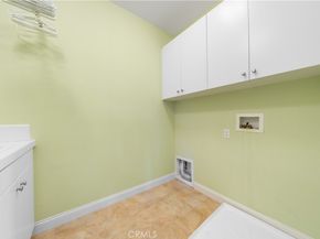 34 Upperbend, Irvine CA 92618