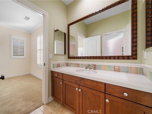 34 Upperbend, Irvine CA 92618