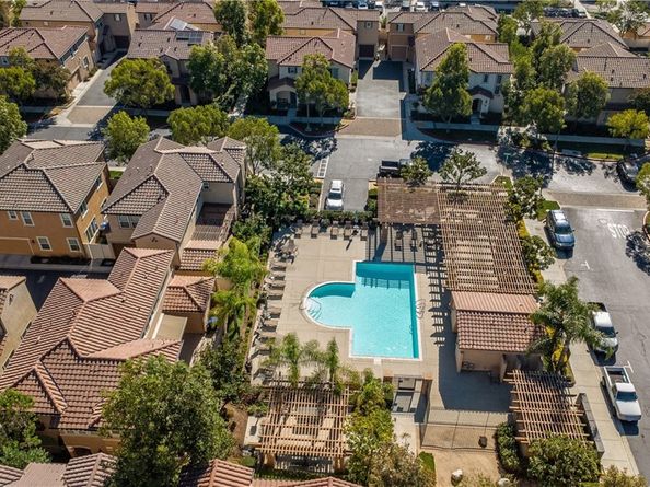 434 Golden Bear, Upland CA 91786