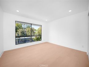 102 Intrepid, Newport Beach CA 92663