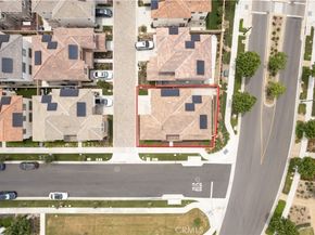 2902 S Halton Paseo, Ontario CA 91761