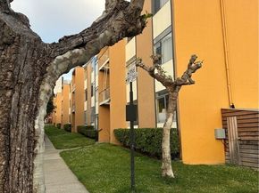 75 Western Shore Lane 1, San Francisco CA 94115