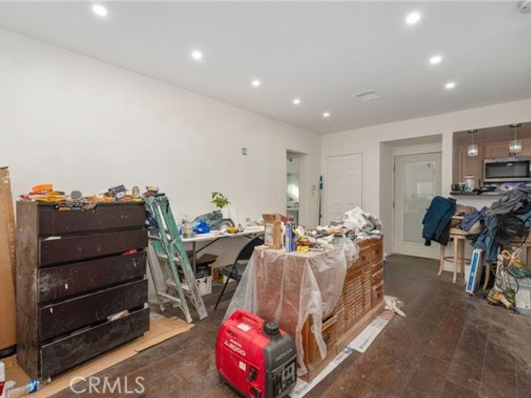 11123 Cumpston Street, North Hollywood (los Angeles) CA 91601