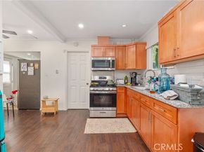 11123 Cumpston Street, North Hollywood (los Angeles) CA 91601