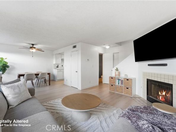 803 Victoria 117, Carson CA 90746