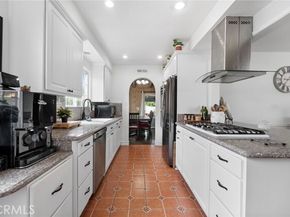 8626 Marklein, North Hills (los Angeles) CA 91343