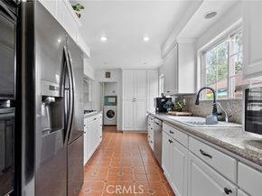 8626 Marklein, North Hills (los Angeles) CA 91343