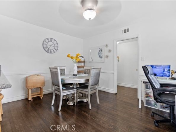 8626 Marklein, North Hills (los Angeles) CA 91343