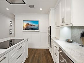 5227 Marina Pacifica, Long Beach CA 90803