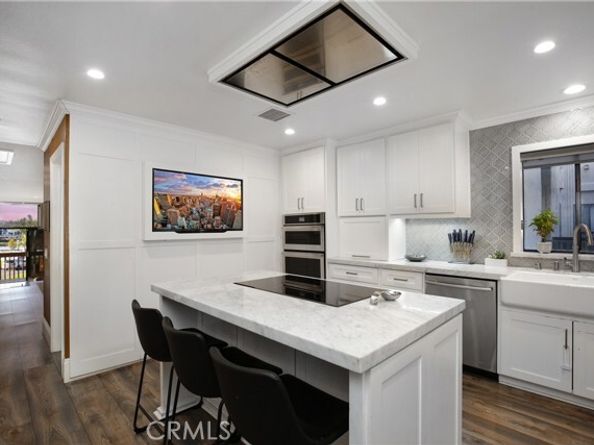 5227 Marina Pacifica, Long Beach CA 90803