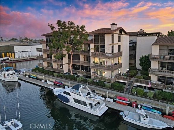 5227 Marina Pacifica, Long Beach CA 90803