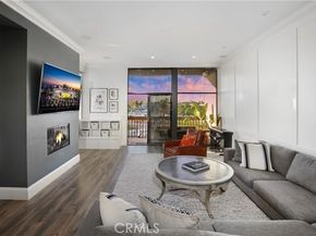 5227 Marina Pacifica, Long Beach CA 90803