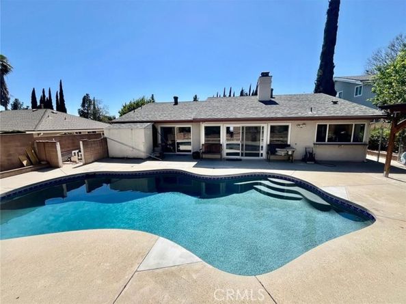 10116 Viking Avenue, Northridge (los Angeles) CA 91324