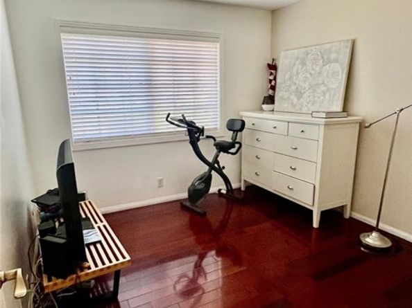 10116 Viking Avenue, Northridge (los Angeles) CA 91324