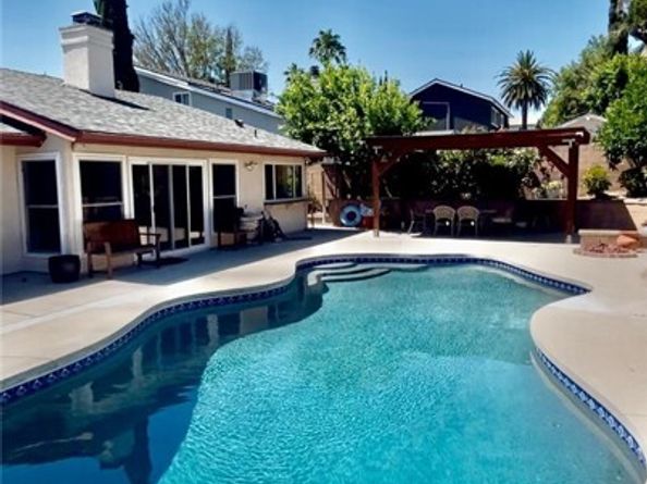 10116 Viking Avenue, Northridge (los Angeles) CA 91324
