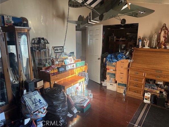 10828 Aqueduct Avenue, Granada Hills (los Angeles) CA 91344
