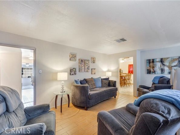 269 E 69th, Long Beach CA 90805