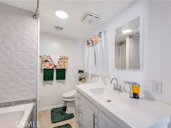 269 E 69th, Long Beach CA 90805