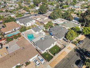 8827 Sylmar Avenue, Panorama City (los Angeles) CA 91402