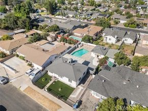 8827 Sylmar Avenue, Panorama City (los Angeles) CA 91402