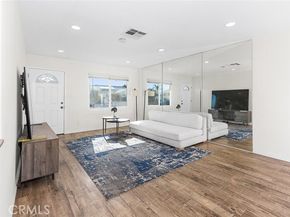 8827 Sylmar Avenue, Panorama City (los Angeles) CA 91402