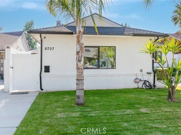 6709 Mammoth Avenue, Los Angeles CA 91405