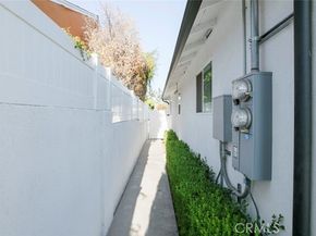 6709 Mammoth Avenue, Los Angeles CA 91405
